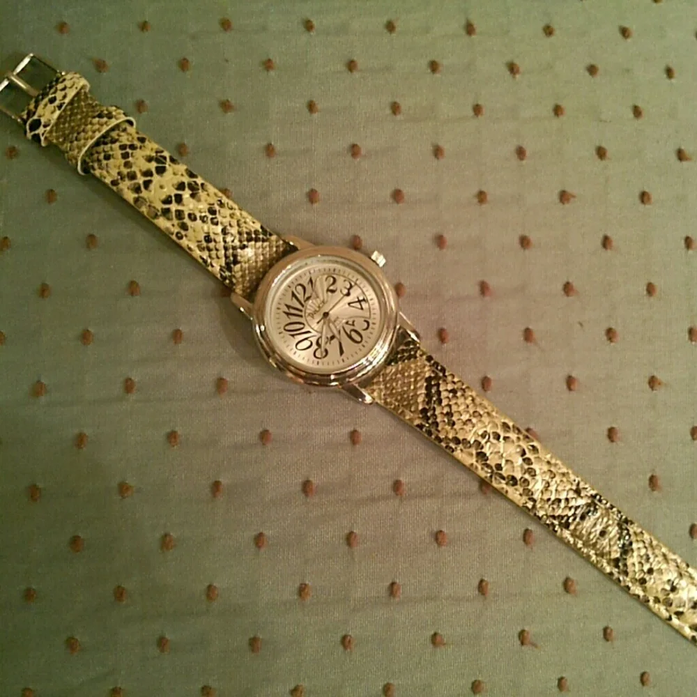 Animal print watch